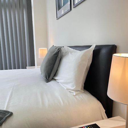 4 Bedroom 2 Bathroom Shared House - Near Bhx And Nec Birmingam Exterior foto