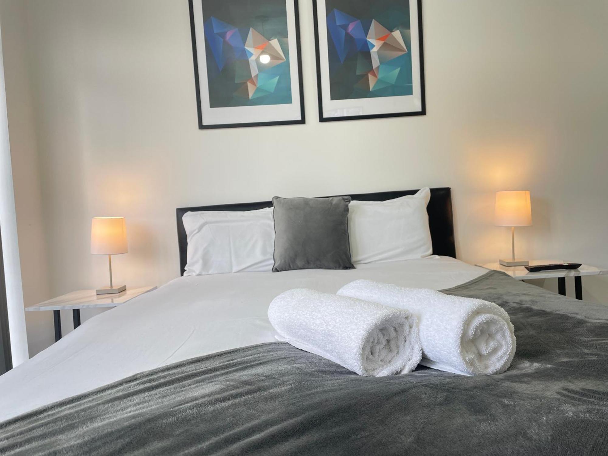 4 Bedroom 2 Bathroom Shared House - Near Bhx And Nec Birmingam Exterior foto