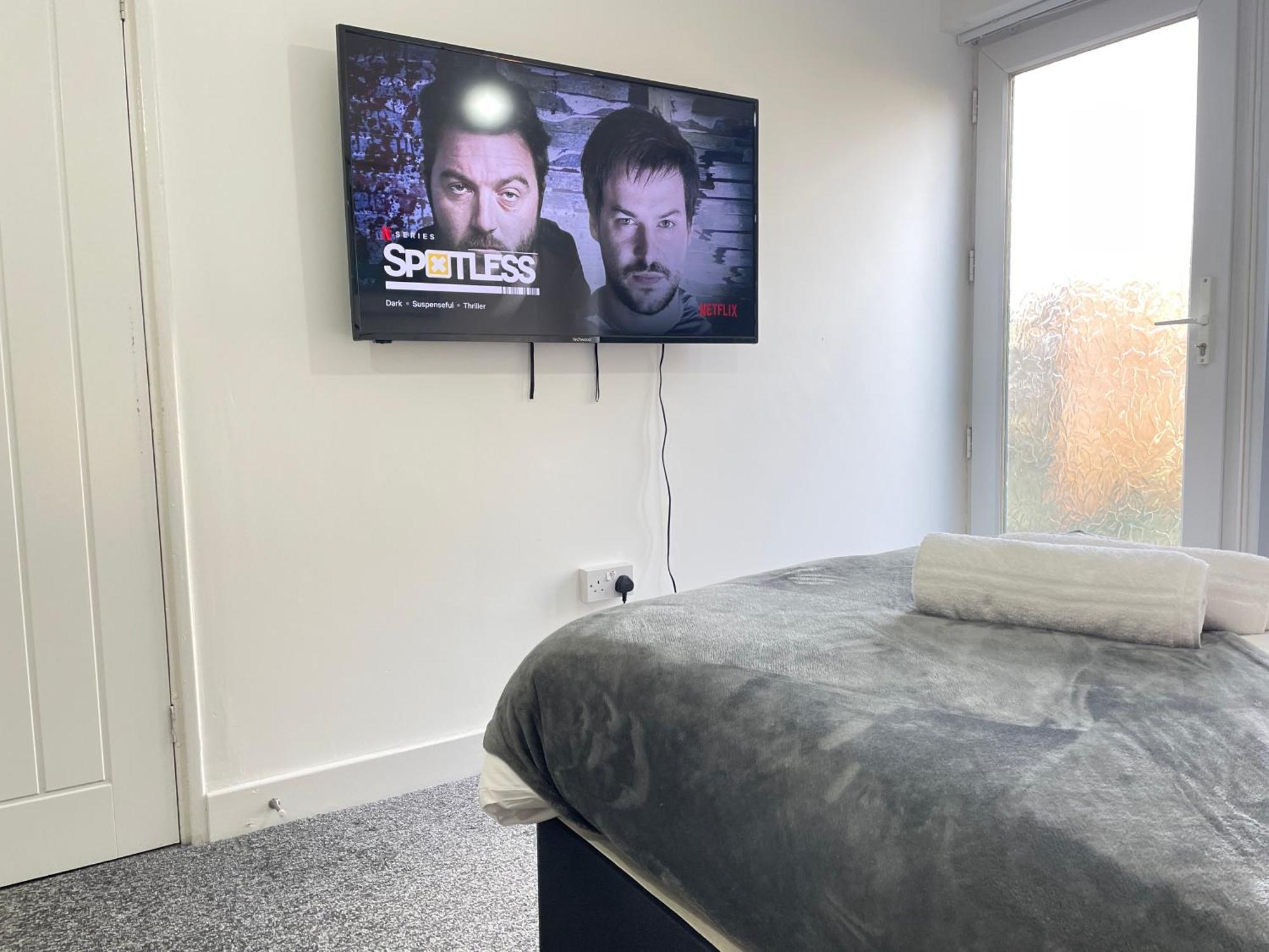 4 Bedroom 2 Bathroom Shared House - Near Bhx And Nec Birmingam Exterior foto
